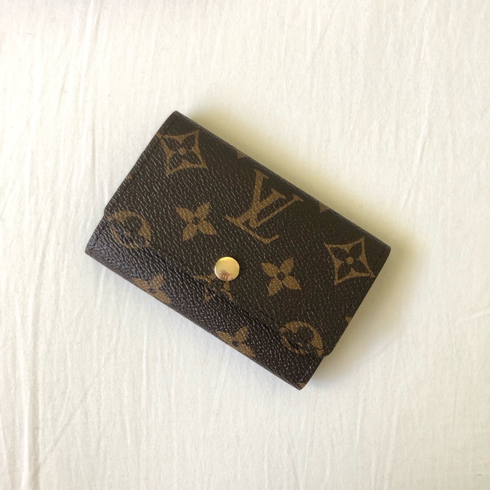 Louis Vuitton 6 Key Ring Holder